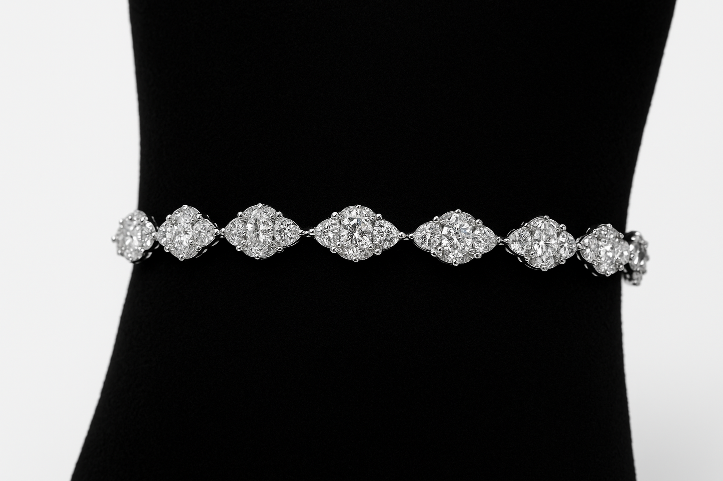 LustrePetal Cluster 92.5% silver Bracelet