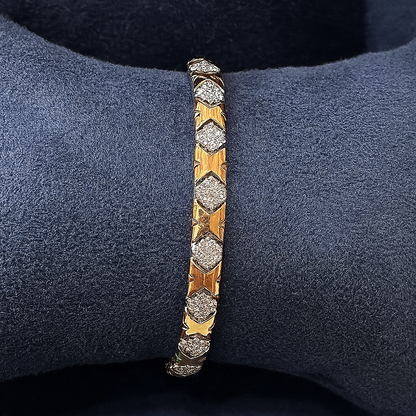 Radiant Chevron 92.5% Sterling Silver Braclet